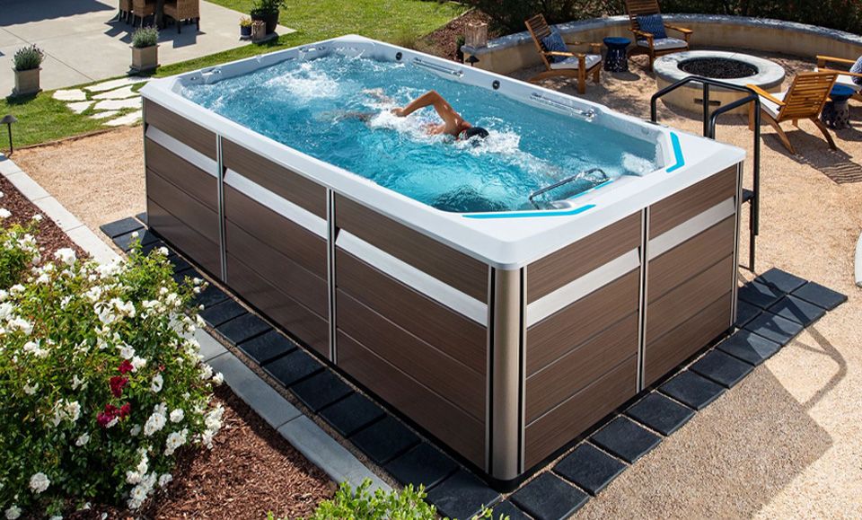 Picture of an outdoor Endless Pools swim spa