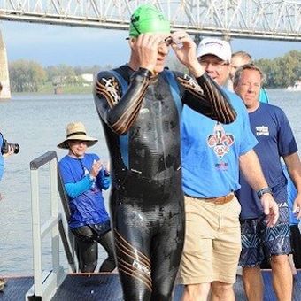 At 71, a First-Time Ironman Still Learning to Swim